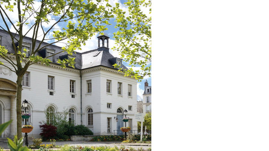 HOPITAL LA ROCHEFOUCAULD, AP-HP